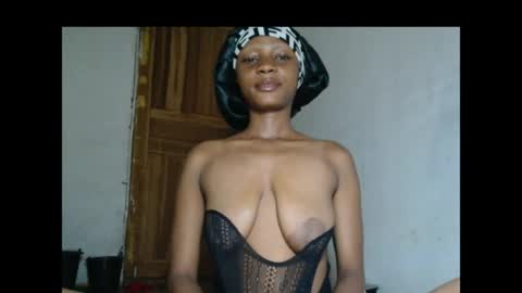 beakimber50 online show from April 18, 7:07 pm