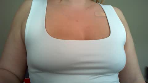 beauty_annyta online show from March 6, 9:48 am