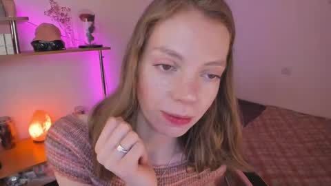 Eliise online show from February 24, 9:41 am