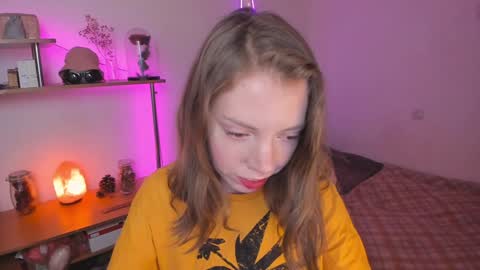 Eliise online show from February 1, 2:24 pm