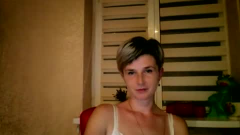Snapshot of beautyksenia chatting on October 14, 7:05 pm BeautyKsenia online show from October 14, 7:05 pm