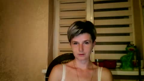 Snapshot of beautyksenia chatting on October 20, 8:34 pm BeautyKsenia online show from October 20, 8:34 pm