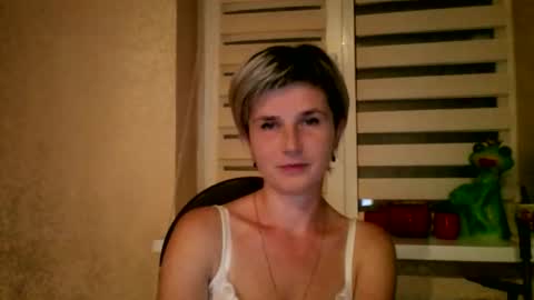 Snapshot of beautyksenia chatting on September 25, 7:12 pm BeautyKsenia online show from September 25, 7:12 pm