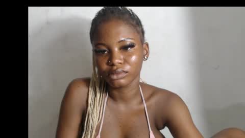 beautyslut1 online show from April 16, 9:14 pm