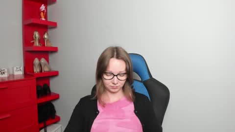 Zoe online show from June 3, 6:47 am