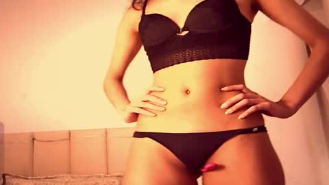 Jennifer online show from November 19, 9:42 am