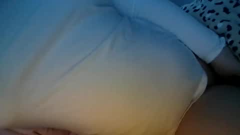 Snapshot of beeinmedeep chatting on December 14, 1:49 am beeinmedeep online show from December 14, 1:49 am