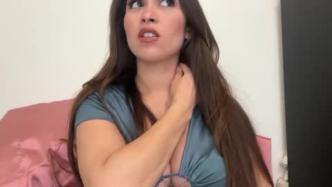 beijadense online show from September 17, 11:58 pm