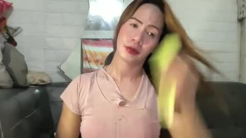 Snapshot of belendha chatting on February 8, 11:33 am lenda online show from February 8, 11:33 am