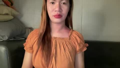 Snapshot of belendha chatting on February 15, 10:32 pm lenda online show from February 15, 10:32 pm