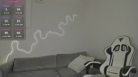 bella__sss online show from March 15, 4:47 am