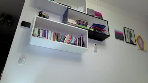 Alicia Belvedere online show from October 24, 5:42 pm