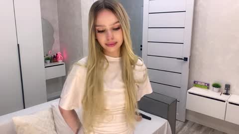 Jane online show from June 7, 1:51 pm