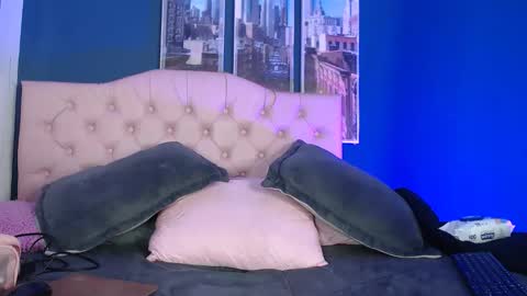 Valentina online show from June 3, 1:50 am