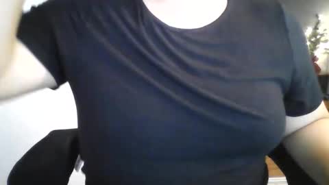 bellabellaitaliana online show from December 17, 10:36 pm