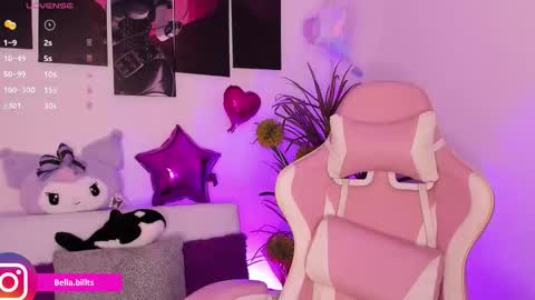 Bella online show from February 19, 2:38 pm