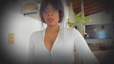 Bellah online show from March 24, 6:57 pm