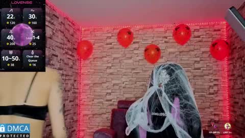 Snapshot of bellaodisea chatting on October 7, 7:18 pm online show from October 7, 7:18 pm