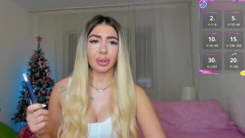 LucyJelly online show from December 17, 5:50 pm