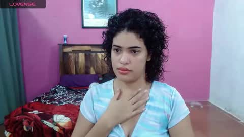 Snapshot of belle_katty000 chatting on September 25, 6:50 pm SOFIA online show from September 25, 6:50 pm