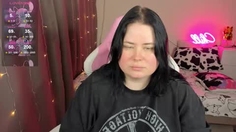 LinaBoo online show from February 13, 4:58 am