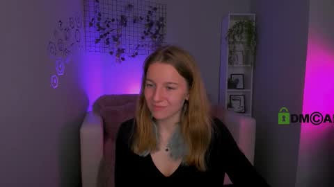 Snapshot of benny_duglas chatting on September 30, 12:44 pm Benny online show from September 30, 12:44 pm