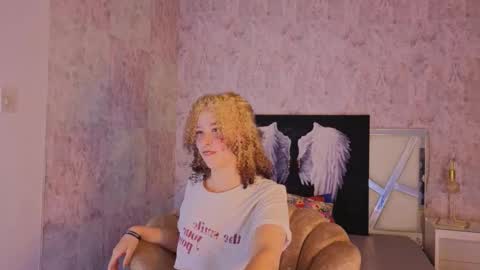 benny_wilson online show from November 27, 4:26 am