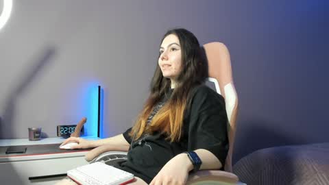 Snapshot of beriesniks chatting on January 17, 3:00 pm BeriesNiks online show from January 17, 3:00 pm