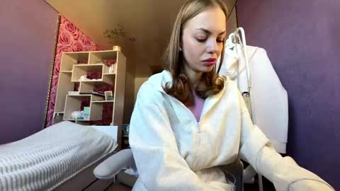 Sofia online show from October 4, 5:24 am