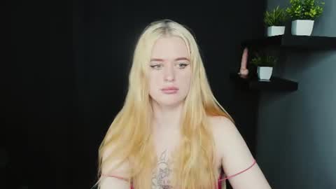 Bella online show from June 13, 2:36 pm
