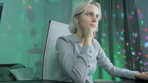 Bethany online show from October 27, 5:25 am