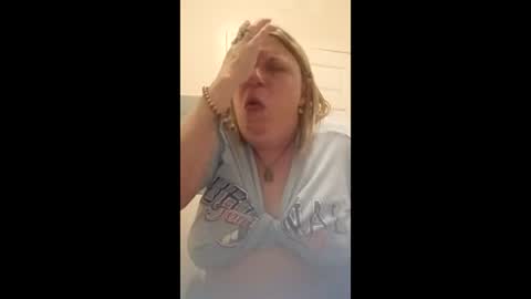 betsygore78 online show from March 8, 10:08 am