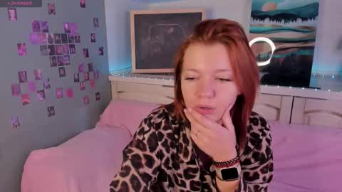 Snapshot of betty_baker1 chatting on September 12, 1:39 am Betty online show from September 12, 1:39 am