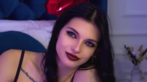 Beverly online show from February 15, 8:02 am