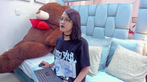 biancaa_naviss online show from November 11, 10:18 pm