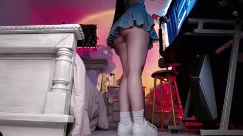 Lava online show from February 26, 9:25 pm