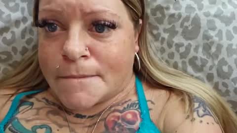 Tiffany online show from January 5, 5:51 pm