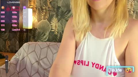 BigBoobsArri online show from April 3, 1:42 pm
