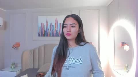   online show from February 11, 10:03 am