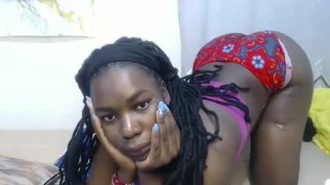 bigboobys123 online show from November 25, 5:42 am