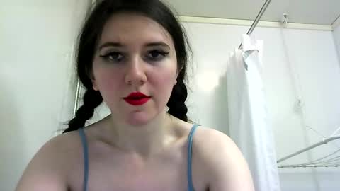 Snapshot of bigbootybunny chatting on March 1, 3:16 pm Isabella online show from March 1, 3:16 pm
