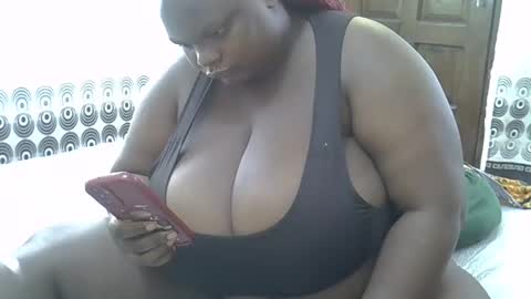 Snapshot of bigchocotities chatting on December 22, 6:39 am bigchocotities online show from December 22, 6:39 am