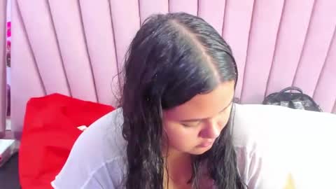 biggstits69 online show from February 9, 12:30 pm