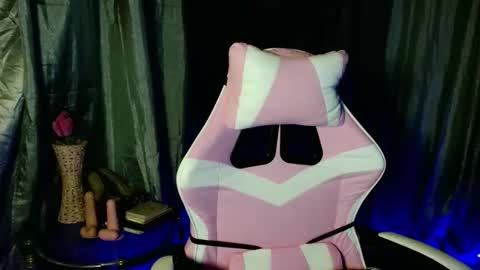 Kathryn online show from April 17, 1:08 am