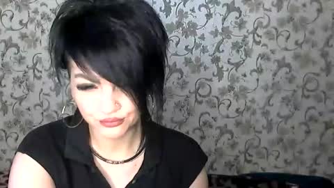 Snapshot of black_hot_01 chatting on October 16, 6:38 am black_hot_01 online show from October 16, 6:38 am