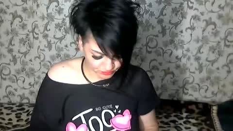 Snapshot of black_hot_01 chatting on September 8, 10:09 pm black_hot_01 online show from September 8, 10:09 pm