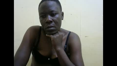 Snapshot of black_queen_ke chatting on October 16, 9:12 am black_queen_ke online show from October 16, 9:12 am