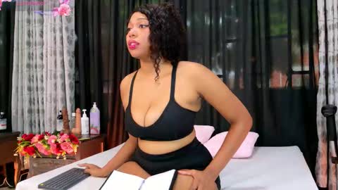 Tifany online show from February 25, 1:42 pm