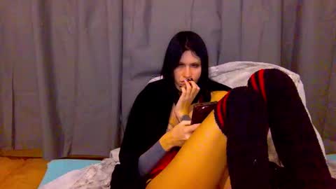 Kristin online show from February 5, 9:40 pm