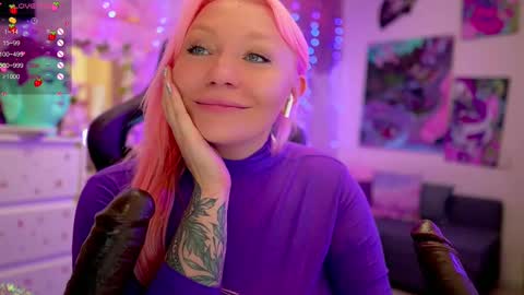 Alice online show from March 7, 6:43 pm